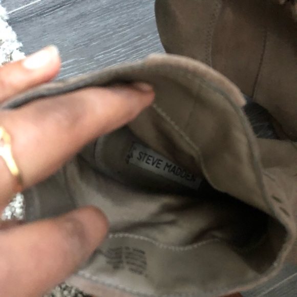 Perfect fall bootie - Picture 2 of 3